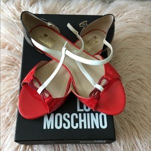Moschino Flat Sandals